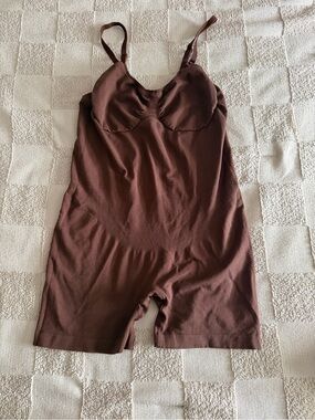 Yitty Shaping Bodysuit Shorts Brown XL Seamless Sculpting Shapewear